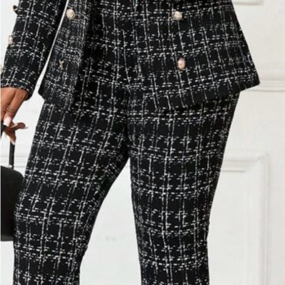 SHEIN Black and White Tweed Trousers size 18-20